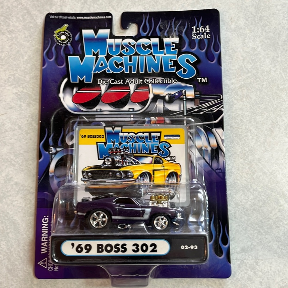 2002 Muscle Machines ‘69 Boss 302 Die Cast 1:64 scale
